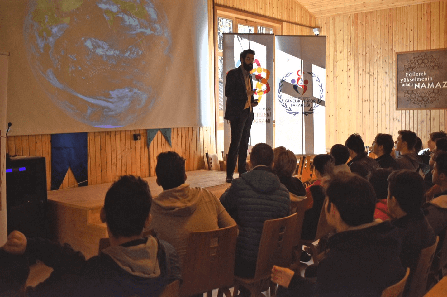 Uluslararası Araştırmalar Enstitüsü Projesi