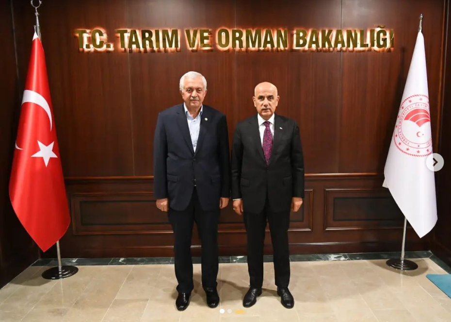 Vakıf Başkanımızın Tarım ve Orman Bakanı Sn. Dr. Vahit Kirişci’yi Ziyaretleri